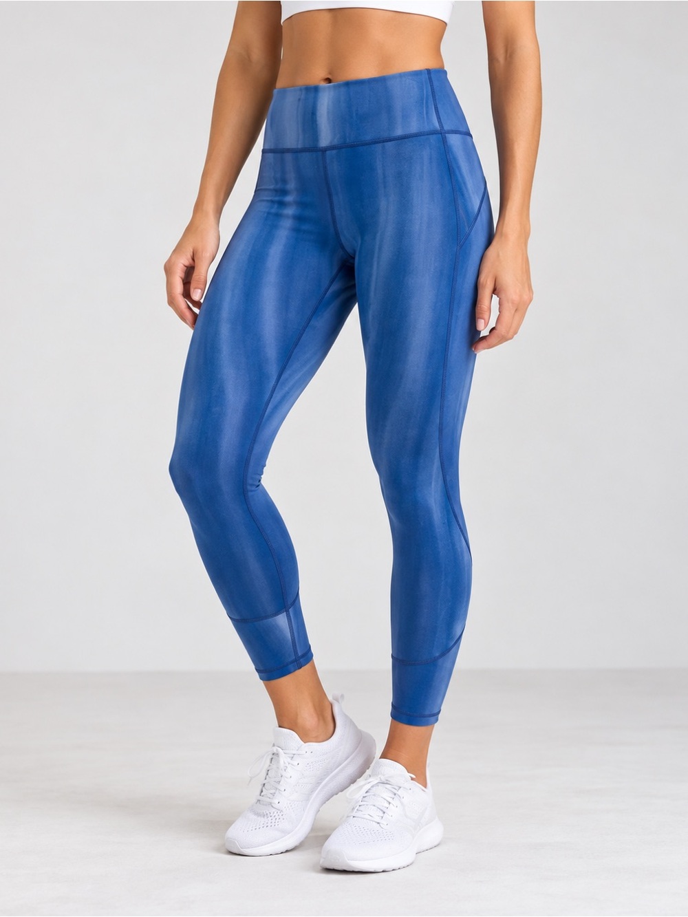 Lululemon In Movement Tight 25” Spray Dye Everlux